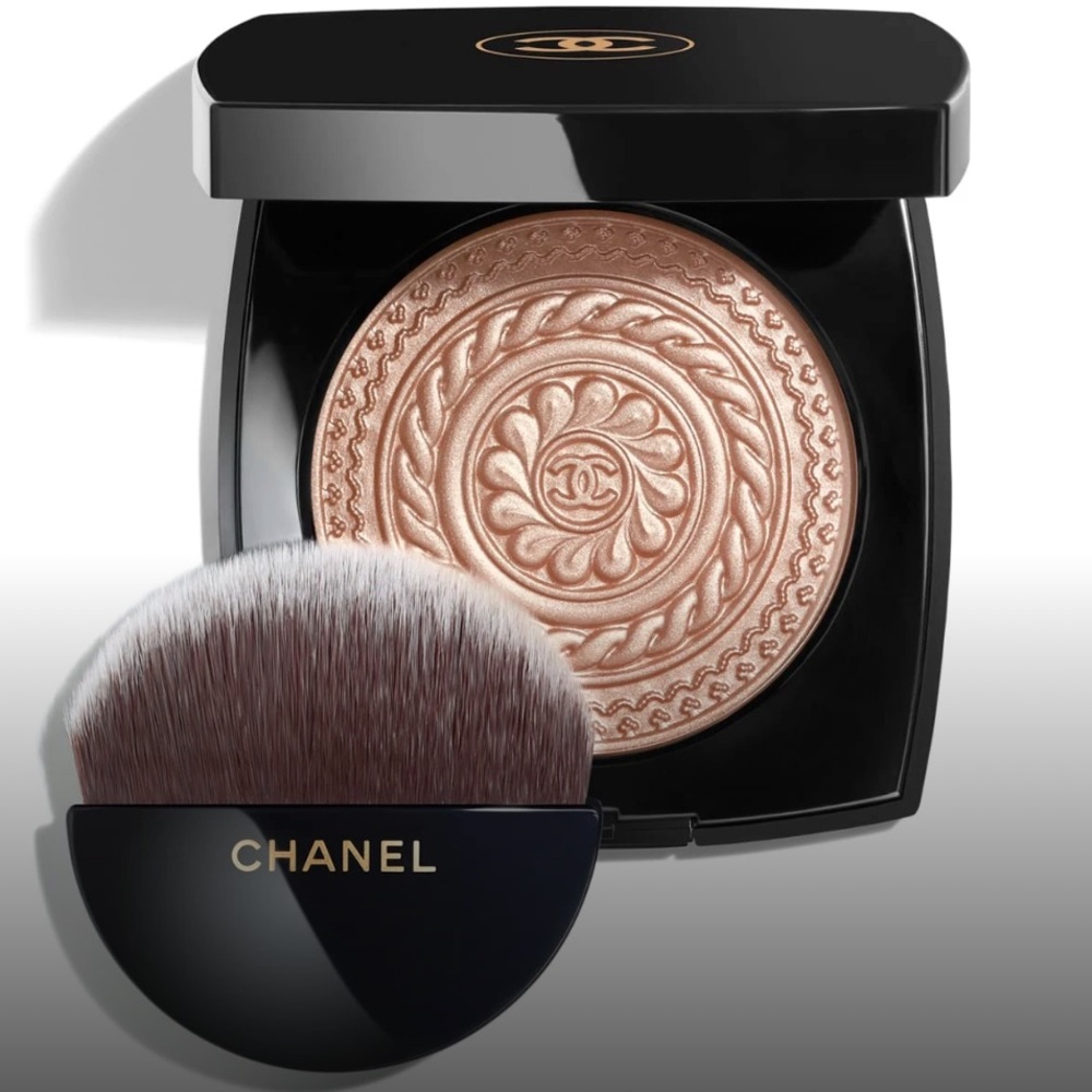 CHANEL Eclat Magnetique De Chanel - Metal Peach